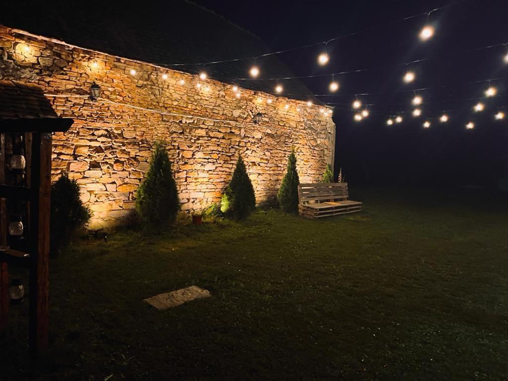 Affittacamere Casa Pe Valea Hartibaciului Barcut Esterno foto
