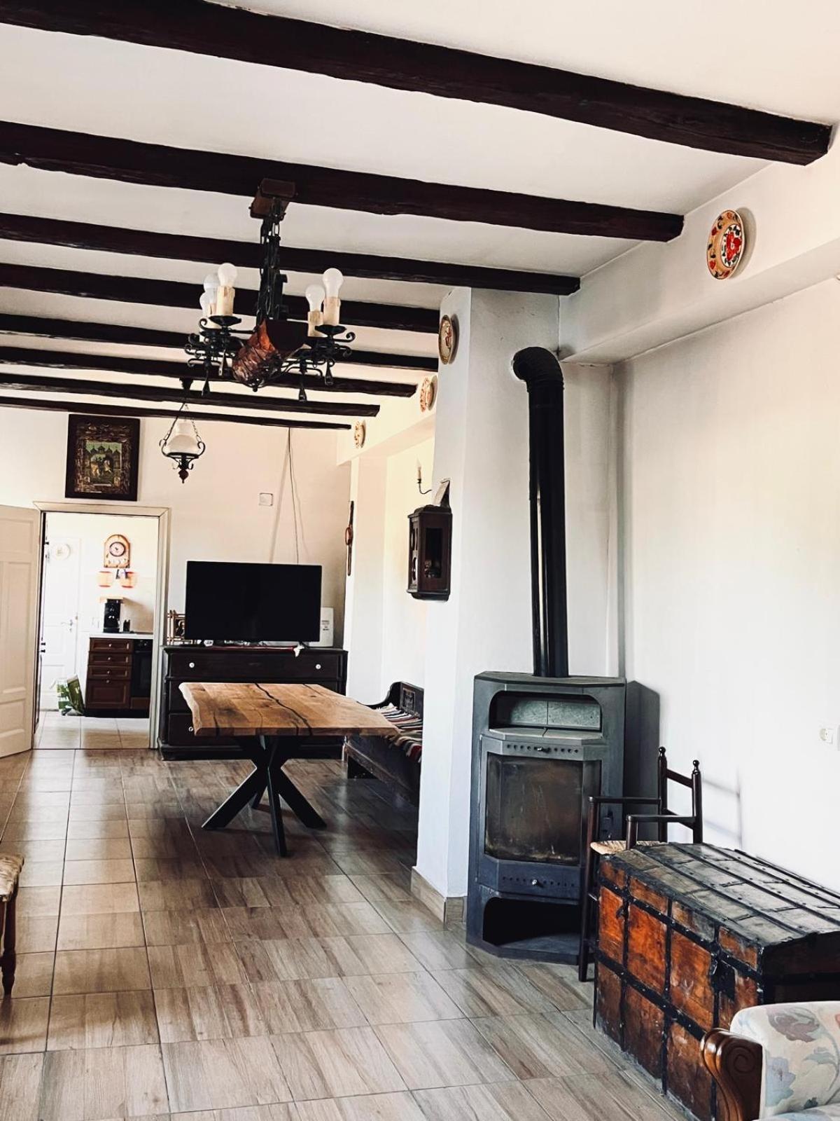 Affittacamere Casa Pe Valea Hartibaciului Barcut Esterno foto